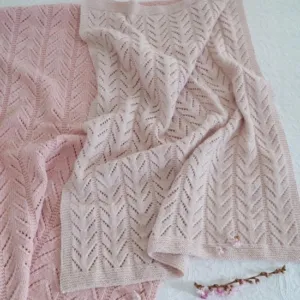 Baby Cakes 4ply + 8ply Baby Bunting Blanket