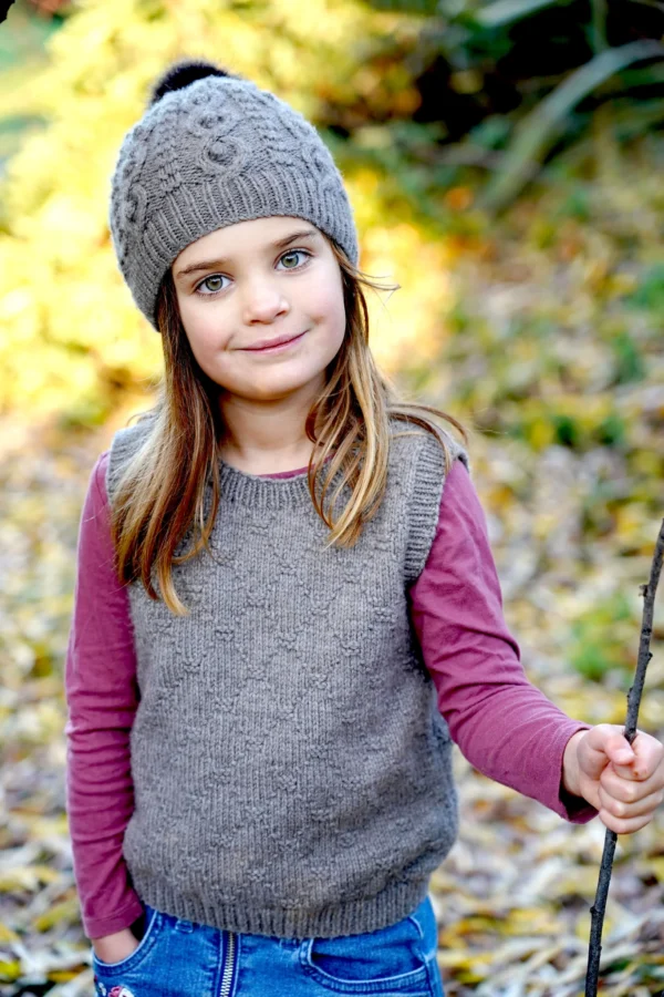 LITTLE CUPCAKES Vyna Vest and Hat