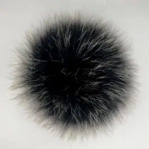 Skeinz Fox Pompom